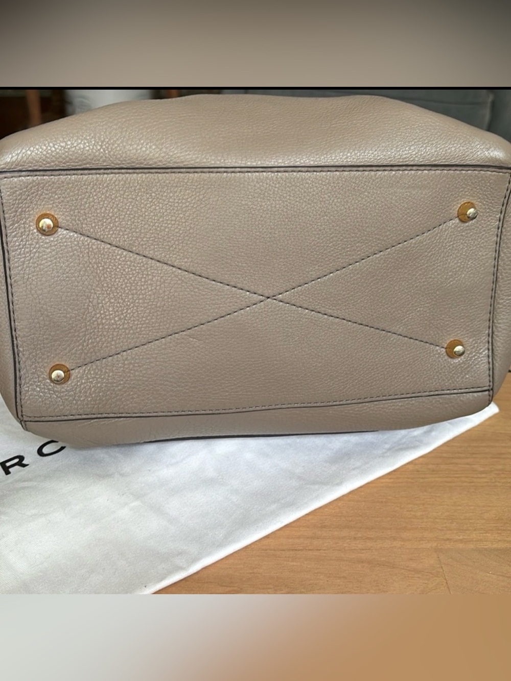 Marc Jacobβs Calfskin Recruit Bauletto Satchel Purse Bag Mink Gray - Picture 5 of 14